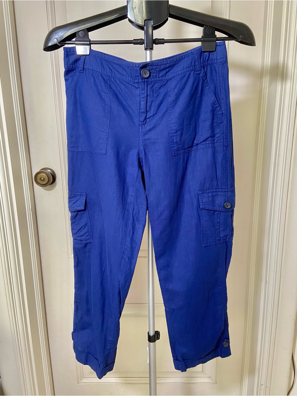 BANANA REPUBLIC Blue Cargo Linen Capri Pants